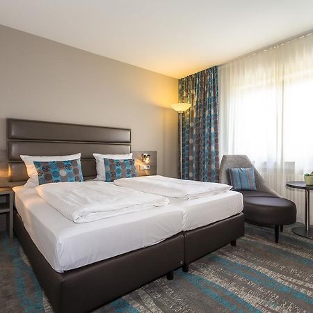 Hotel Scheffelhoehe Брухзал Екстериор снимка
