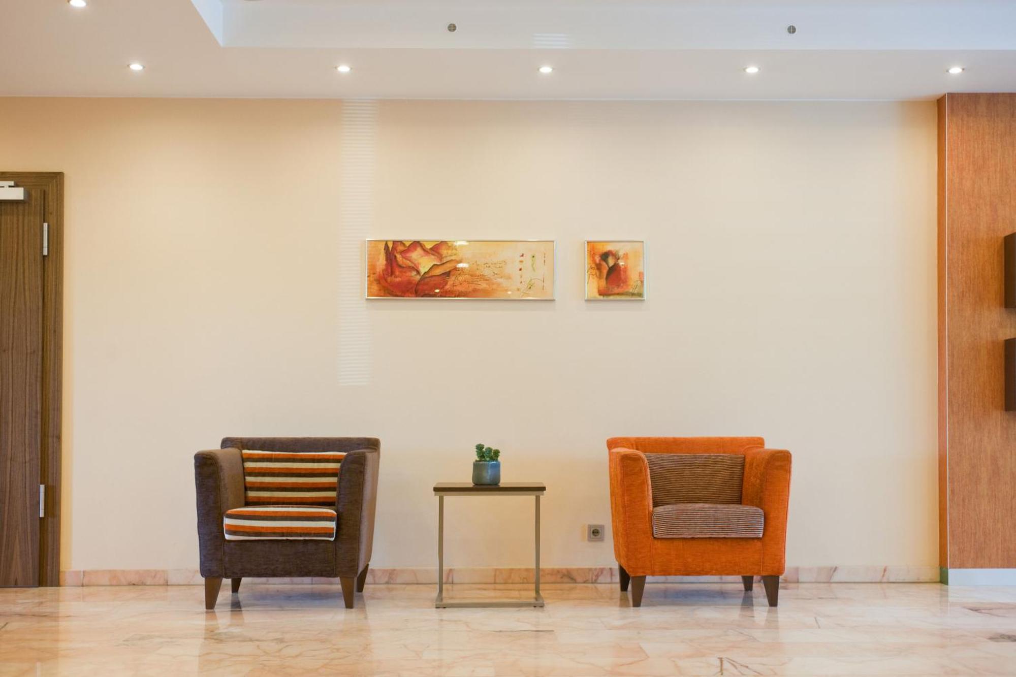 Hotel Scheffelhoehe Брухзал Екстериор снимка