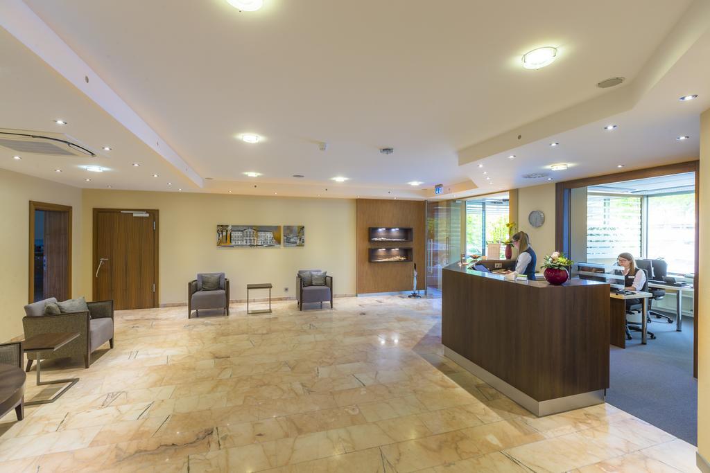Hotel Scheffelhoehe Брухзал Екстериор снимка